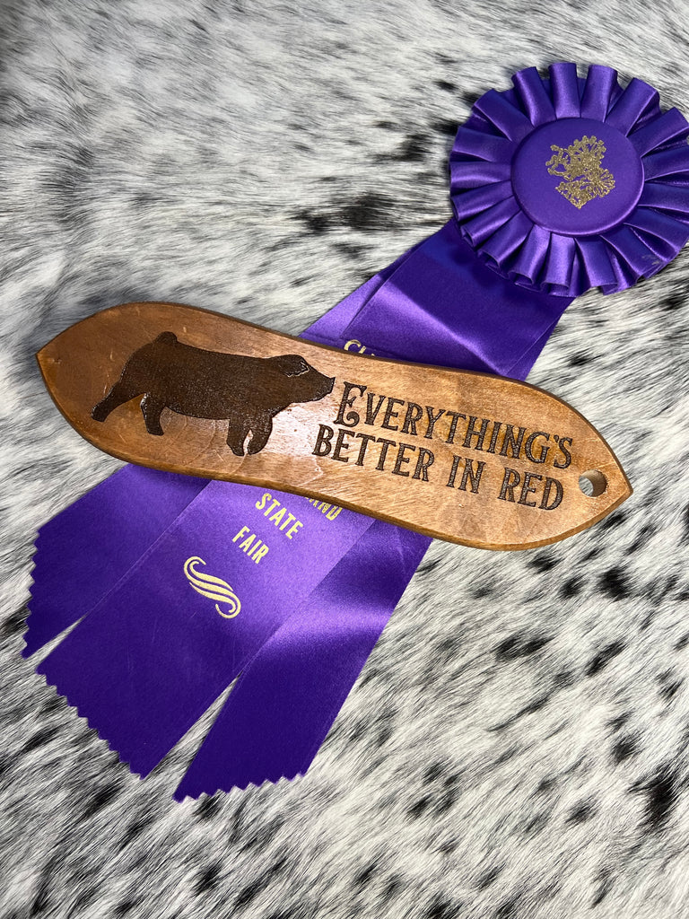 Duroc Show Pig Carved Brush