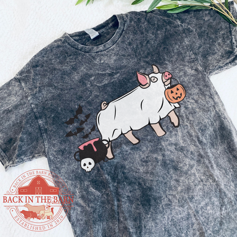 Spooky Season Pig Mineral Wash Shirt