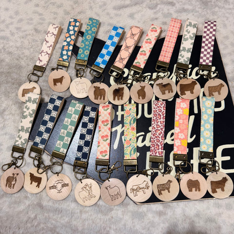 Cotton Cattle Wristlet