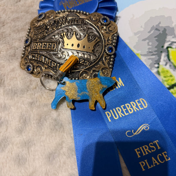 Epoxy Pig Keychain