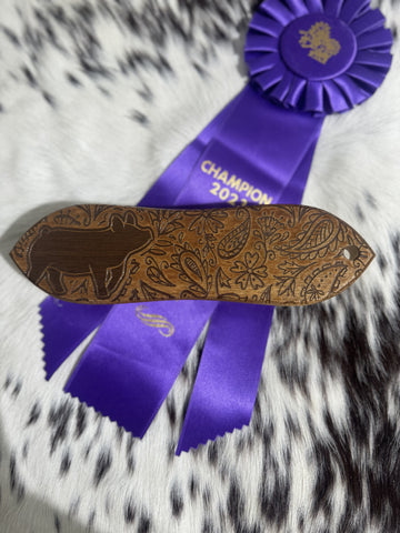 Paisley Show Pig Carved Brush